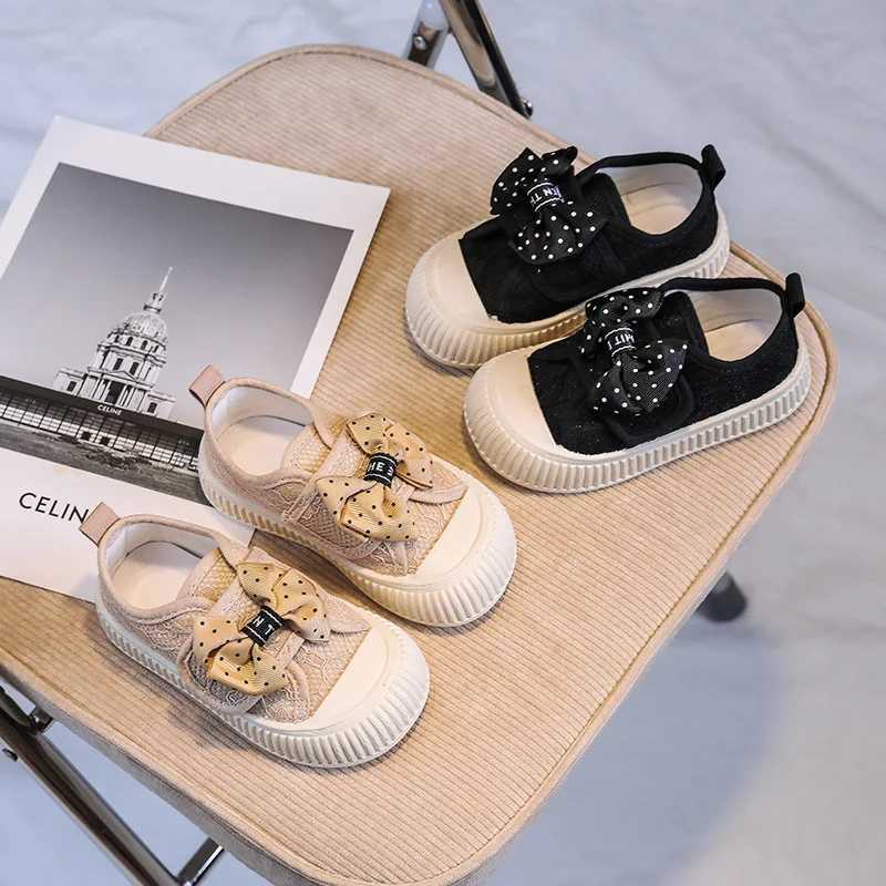 Canvas Shoes Lightweight Breathable Kid Shoe for Girl Board Shoe Chilren Casual Sneaker for Boy Kid Toddler Shoe Tenis De MujerXJ250712