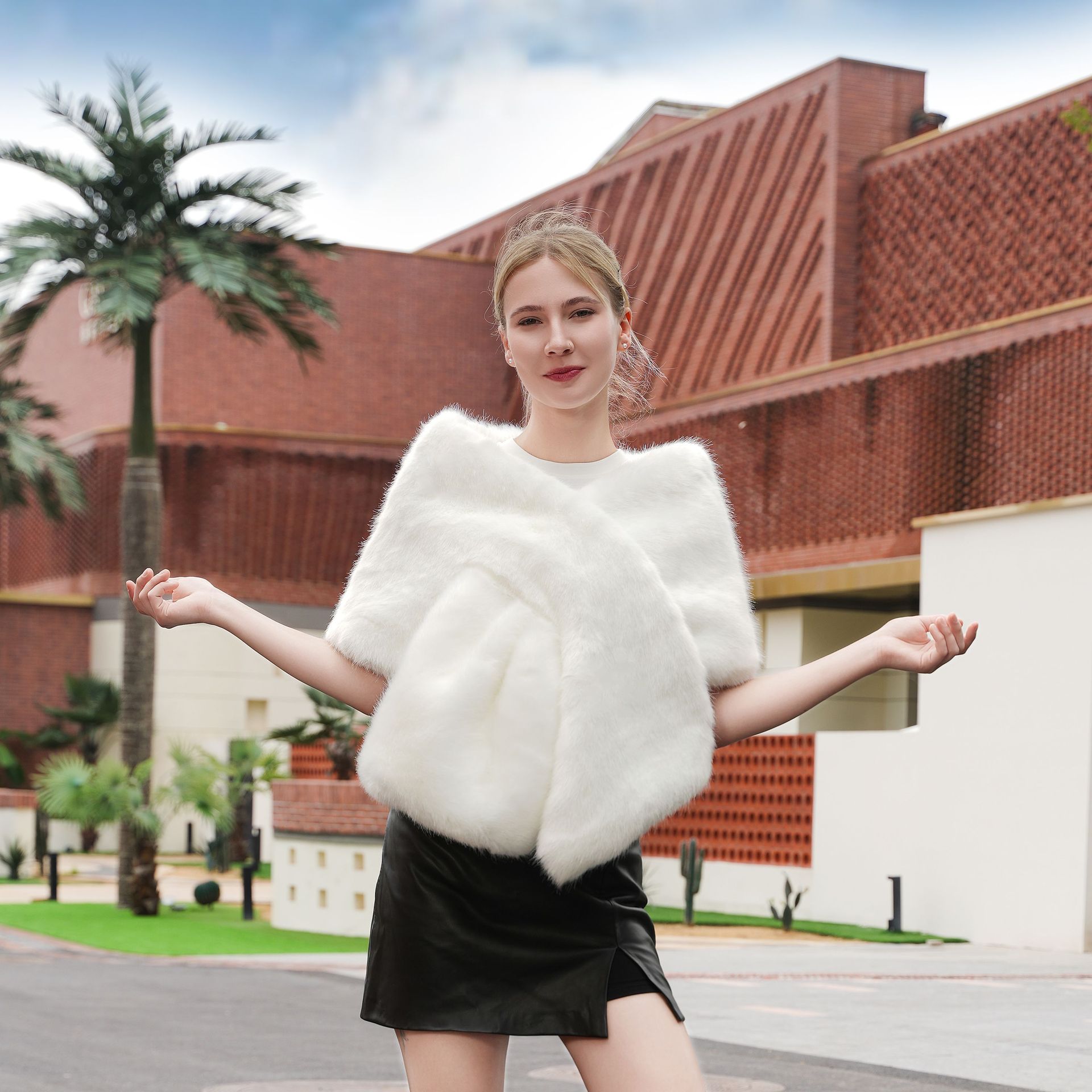 K1324 Cross-border autumn and winter new pure white imitation fur waistcoat cross neck scarf bride wedding dress cheongsam dress wool shawl