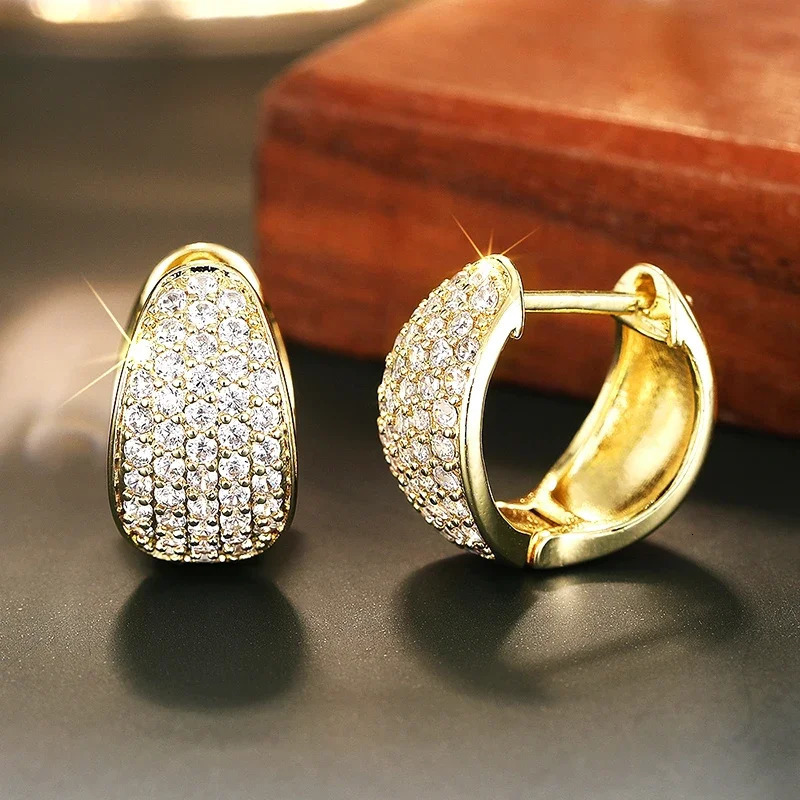 Huitan Sparkling Hoop Earrings for Women Dainty Graceful Ear Accessories with Shiny Cubic Zircon Charm Exquisite Wedding Jewelry 250708