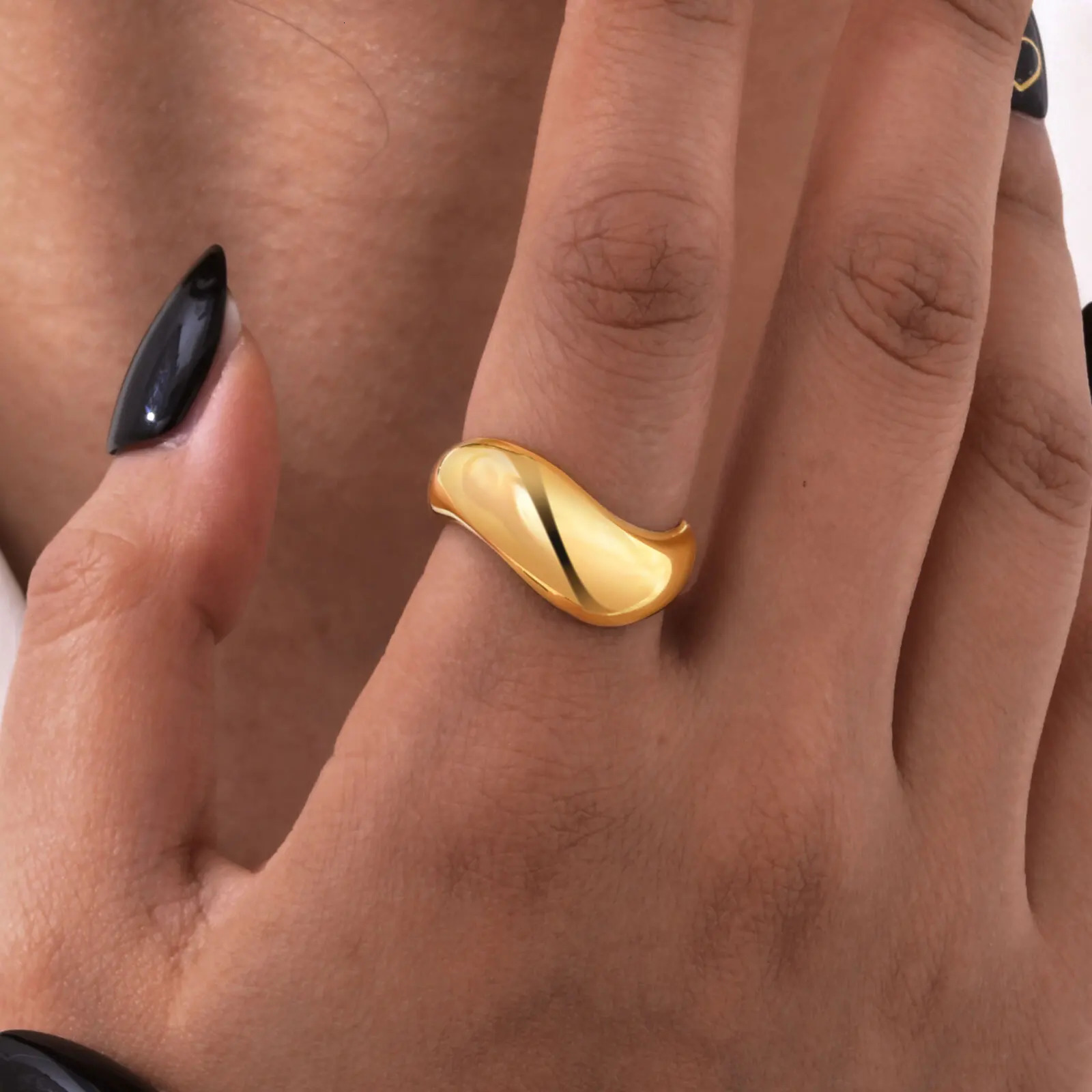 Vnox Womens Statement Ring Chunky Gold Plated Waved Stainless Steel Finger Band 2025 Dainty Stackable Ring Jewelry 250708