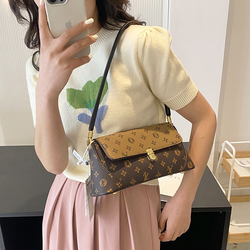 Shoulder Crossbody Purse Designer Printed Underarm Shoulder Bag Is A Casual One Shoulder Female Bag