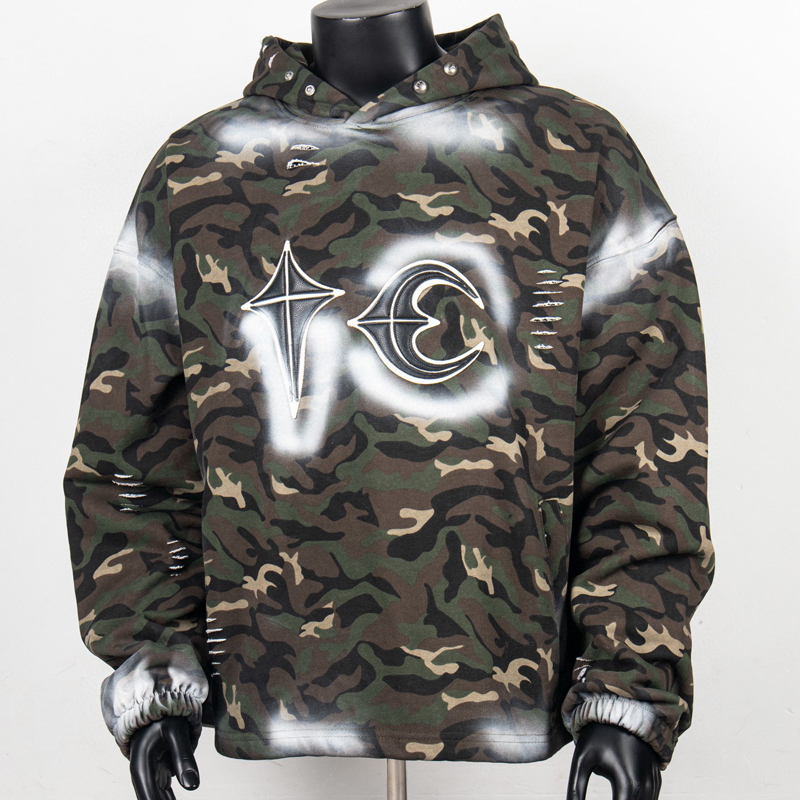 Tik Top Viral Streetwear Camo Hooded Vintage Hoodie Ripped Detail Oversized Cotton Pullover for Men 25FW 0712