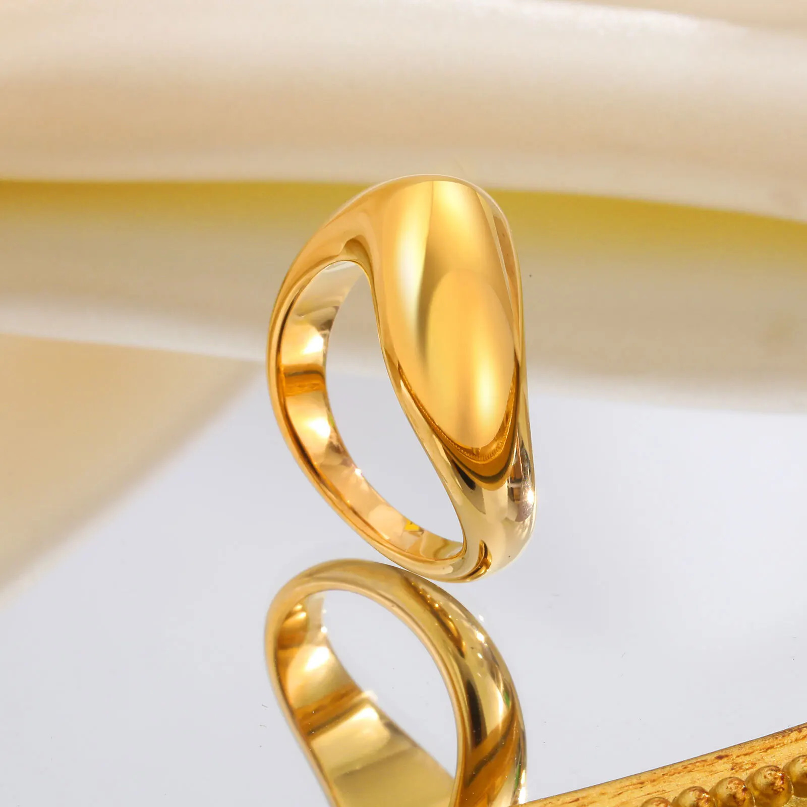Vnox Womens Statement Ring Chunky Gold Plated Waved Stainless Steel Finger Band 2025 Dainty Stackable Ring Jewelry 250708