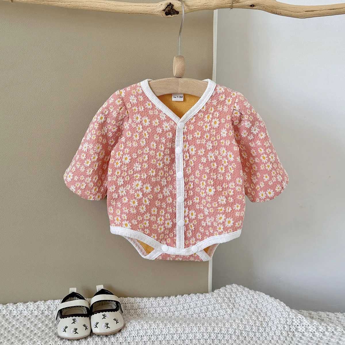 Baby Girl Clothing Floral Print Romper V Neck Contrast Trim Cotton Onesie Bodysuit 0-2Y Newborn Infant Baby Girls Clothes Outfit XJ250712