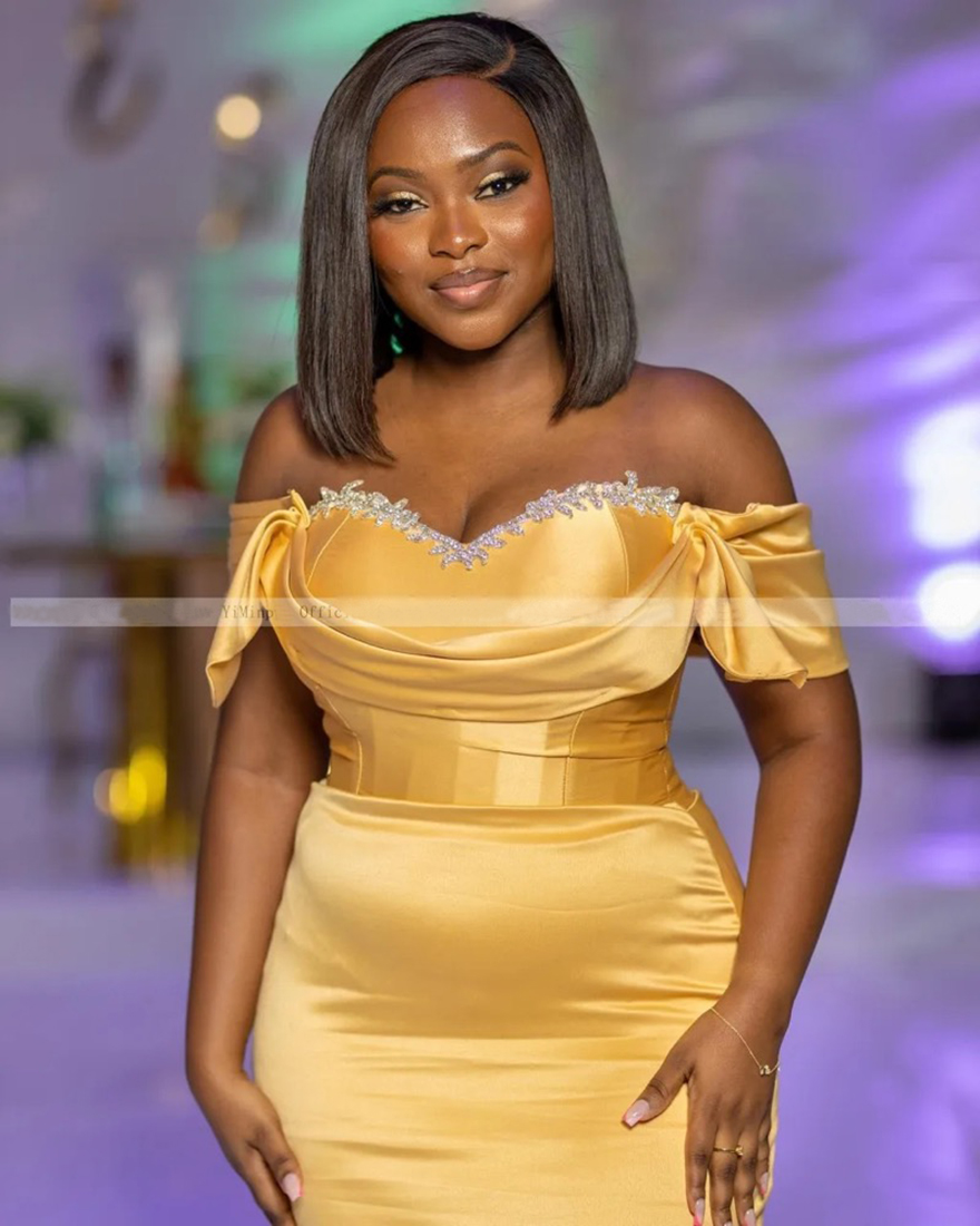 2025 Mermaid Bridesmaid Dresses Off Shoulder Sweep Train Pleats African Wedding Guest Gowns robes invitee mariage Customized