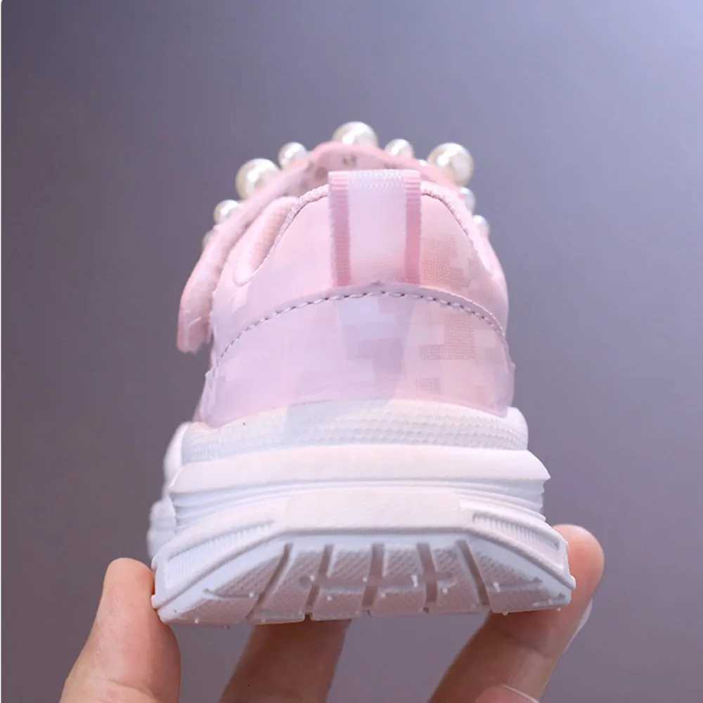 2025 Summer Girls Solid Color Mesh Hollow Sports Shoes New Childrens Mid to Large Pearl Solid Color Dad Shoes XJ250712