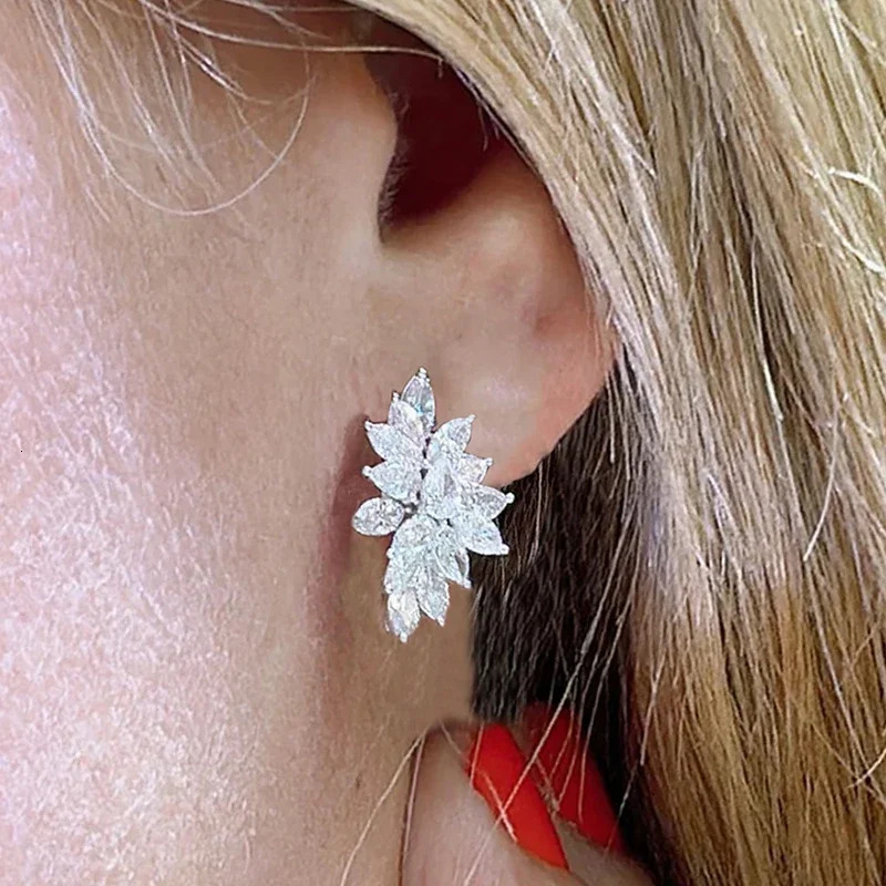 Huitan Bling Cubic Zirconia Crystal Earrings for Women Romantic Bridal Wedding Earrings Trendy Jewelry Fancy Gift 250708
