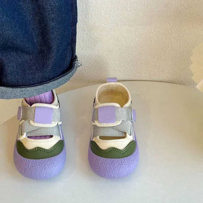 Kids Skate Shoes Candy Color Closed Toe Girls Casual Shoes Anti-kick 2025 New Boys Flat Shoes Non-slip Soft Sole Trendy XJ250712