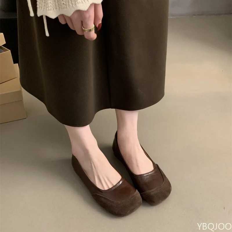 Comfortable versatile shallow mouth single shoes for daily commuting spring autumn new round toe cute casual womens flat shoes XJ250712