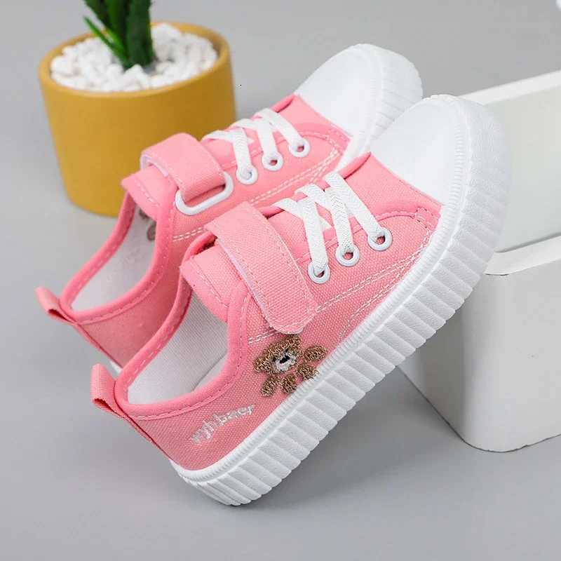 Childrens Canvas Shoes Spring Autumn White Embroidery Boys and Girls Single Shoes Pink Soft Non-slip Kids Casual Shoes XJ250712