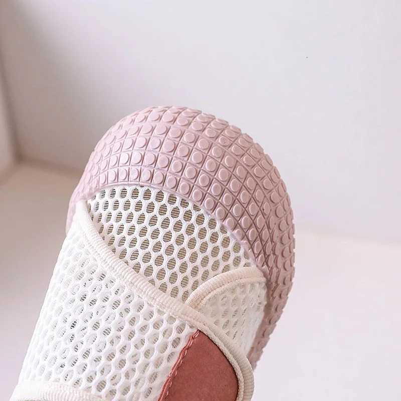 Summer Children Casual Shoes Air Mesh Breathable Kids Sneakers Soft Sole Hook-loop Leisure Flexible Trendy Kids Flat Shoes 21-30 XJ250712