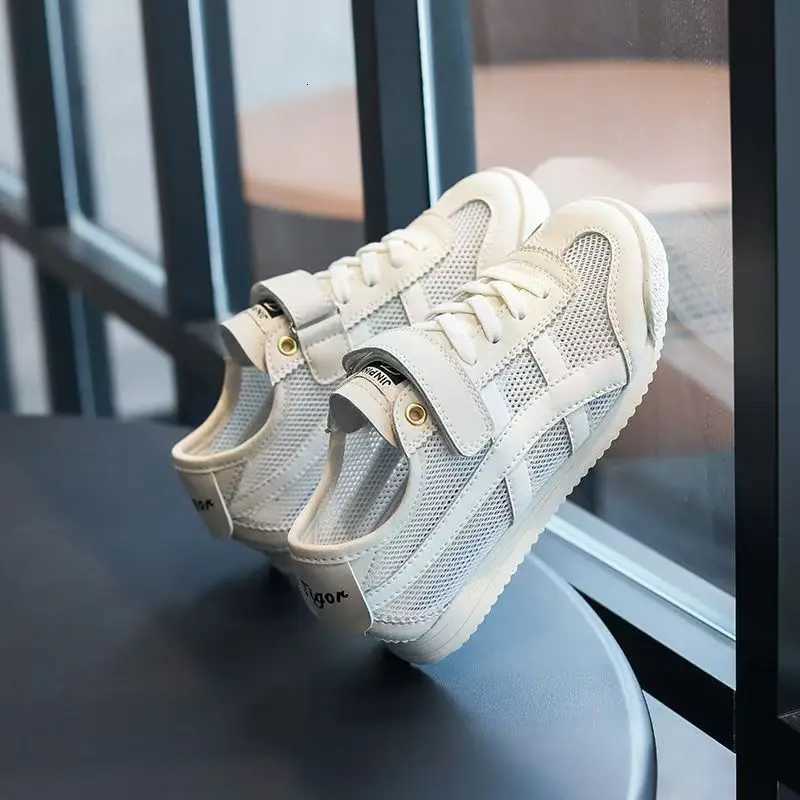 New Summer Childrens Sports Little Whiteboard Shoes with Mesh Breathable Boys and Students Forrest Gump Single Mesh Shoes XJ250712