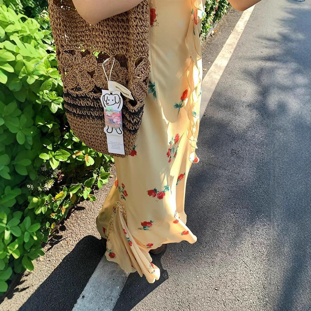 Summer new women's dress rose garden V-neck ruffled flower chiffon holiday style dress designer dress summer waist slimming seaside vacation long