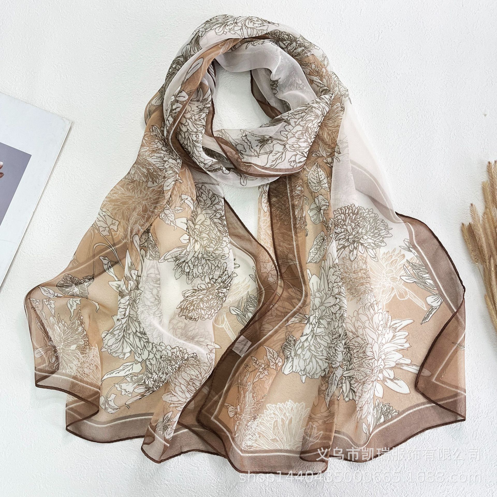 K1326 New versatile silk scarf thin autumn chrysanthemum long strip women's spring and autumn printed imitation silk fashion georgette scarf whol