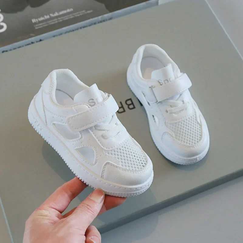 2024 Summer Children White Shoes Boys Sports Shoes Mesh Breathable Board Shoes Girls Hollow Casual Sneakers Soft Sole Kids Shoes XJ250712