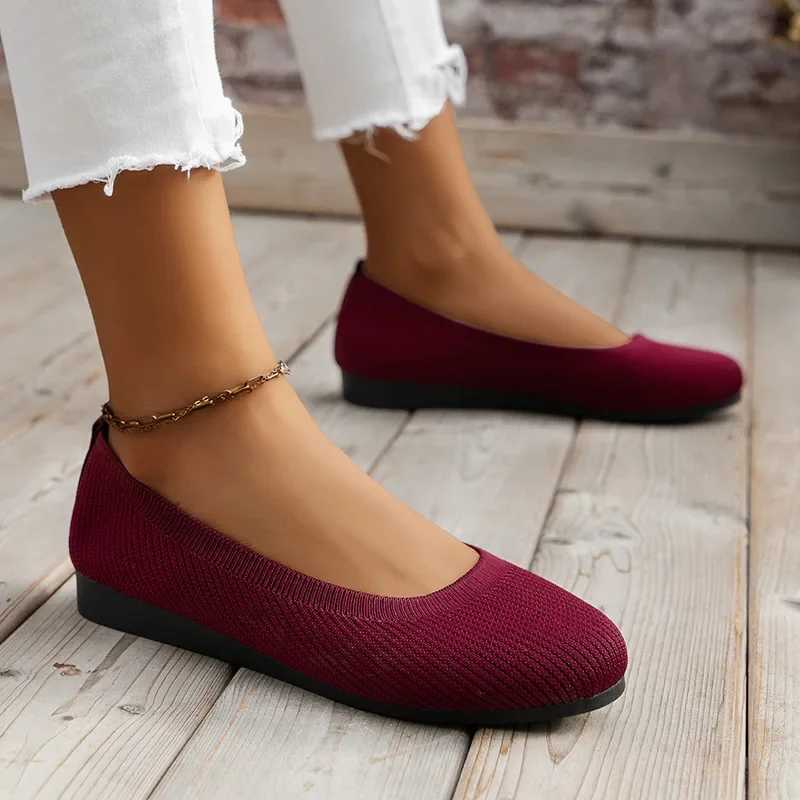 Elastic Knitting Flats Slip Shoes for Women Summer Breathable Soft Loafers Woman Lightweight Casual Shoes MomXJ250712