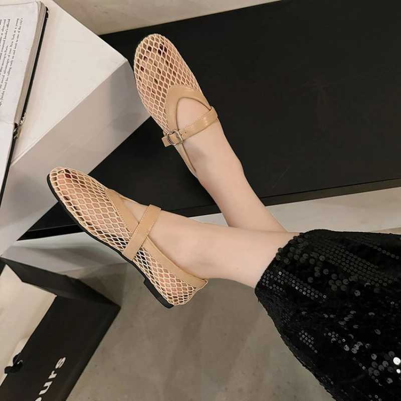 Fishnet Ballet Flats Woman Chic Brand Design Hollow Out Lace Mary Jane Shoes Ladies Summer Sandals Breathable Mesh Shoes XJ250712