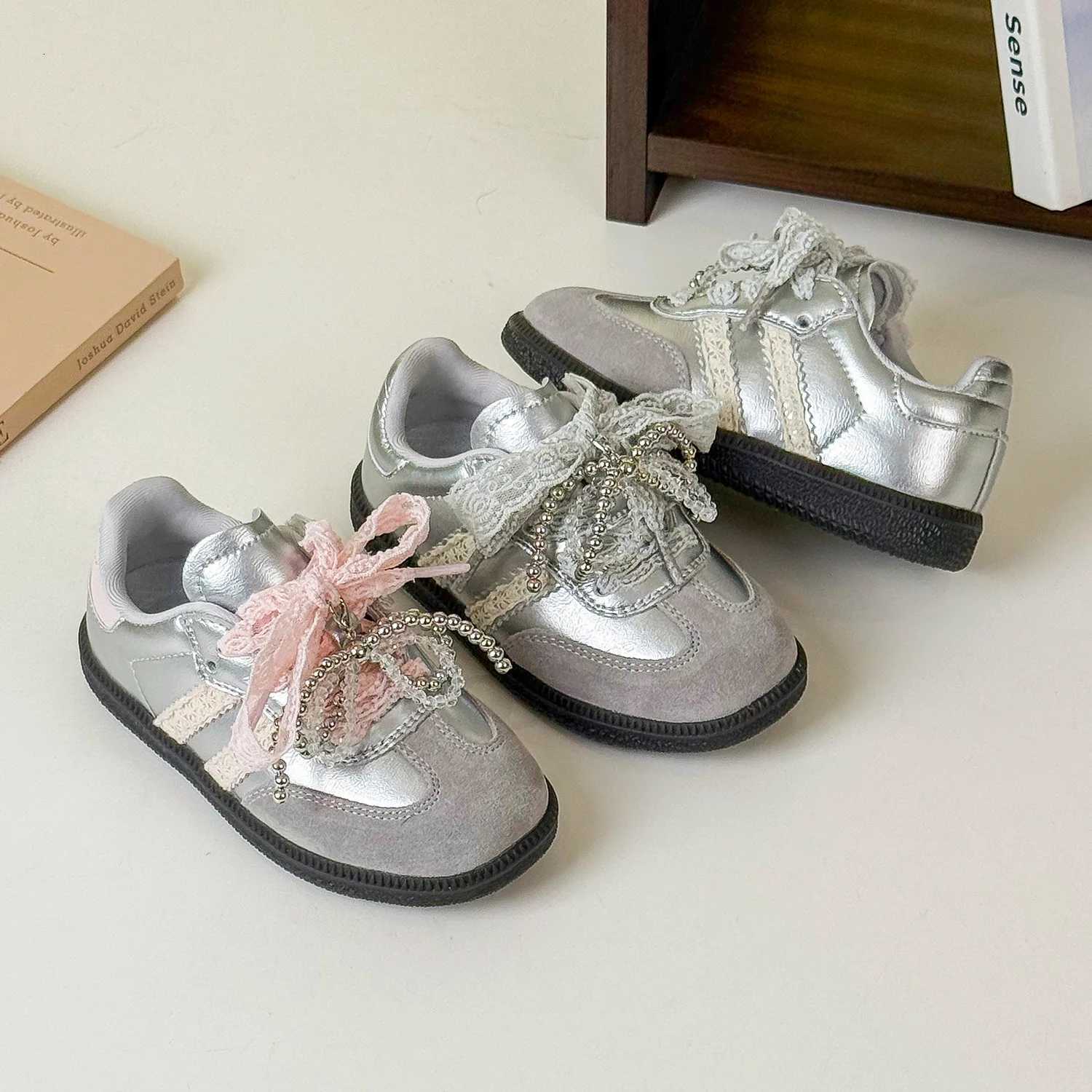 2025 Spring New Childrens Shoes Girls Casual Shoes Korean Version of Fashion Lace Bow Childrens Shoes XJ250712