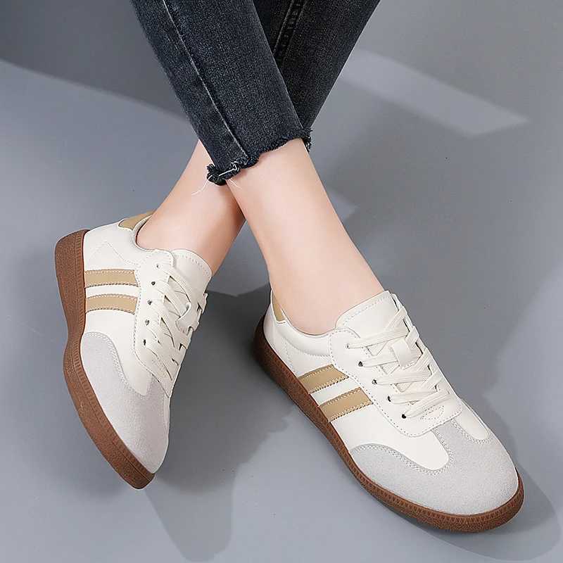 Women Shoes Fi Casual Flats Vulcanize Shoes Ladies Outdoor Walking Sneakers Women Comfortable Classical Shoes Black White XJ250712