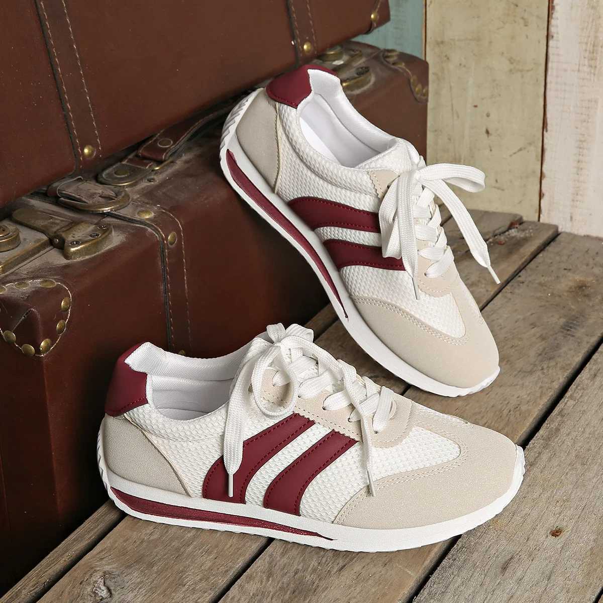 2025 Spring/summer Womens Sneakers Casual Platform Female New Striped Casual Running Shoes Comfortable Vulcanized Shoes XJ250712