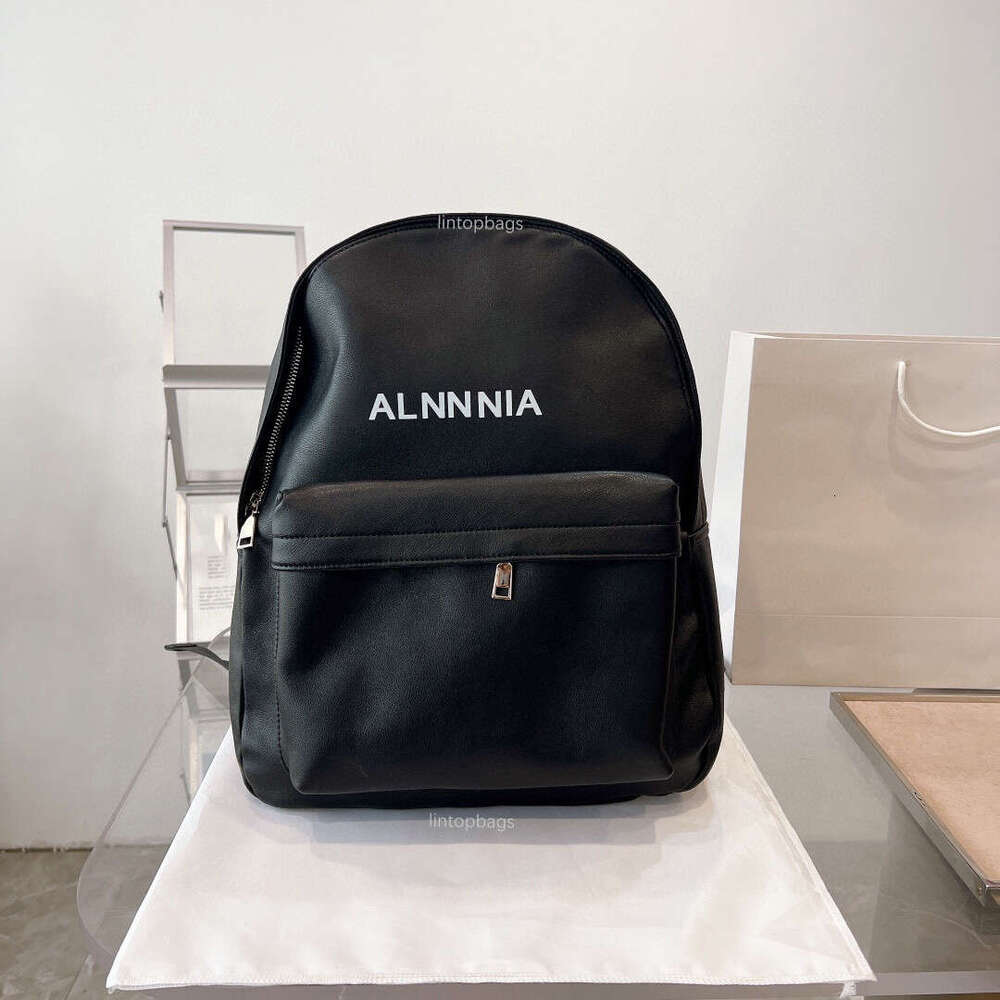 designer genuine leather man's women's backpacks, smooth plain Satchels bags, outdoor travel bags stylish waterproof laptop backpack Mountaineering bag