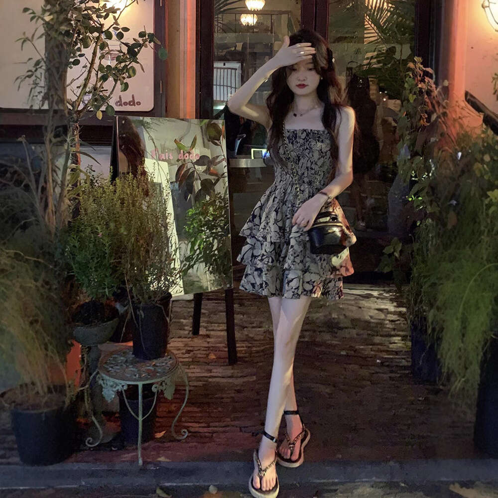 Pure Desire Style Floral Strap For Women Summer French High-End Elegant Cake Waist-Cinching Petite Short Dress B5