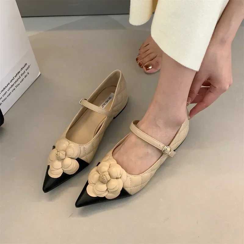 igh Quality Thick Heeled Casual Shoes for Women Korean Style Fi Shallow Mouth Flower Women Shoes Zapatos De Mujer 2024 XJ250712