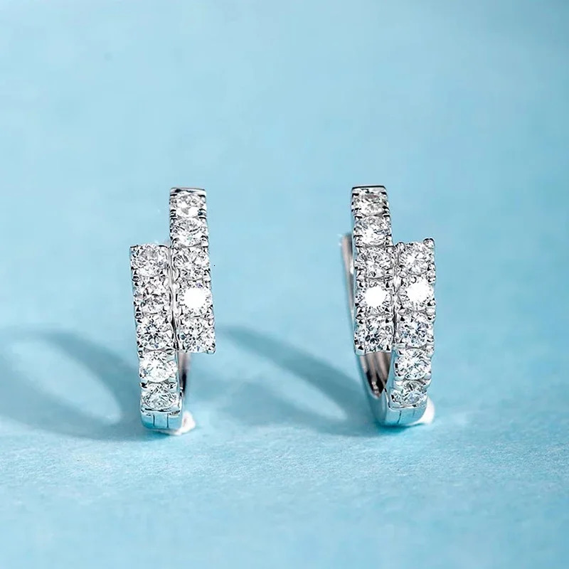 Huitan Trendy Womens Hoop Earrings Dainty Cubic Zirconia Silver Color Crystal Circle Earrings Exquisite Female Jewelry 250708