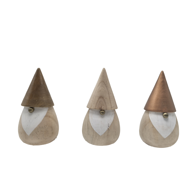 Elegant Wood Carving: Antique Senior Figure Art Piece Suitable for Home Studies & Tea Rooms