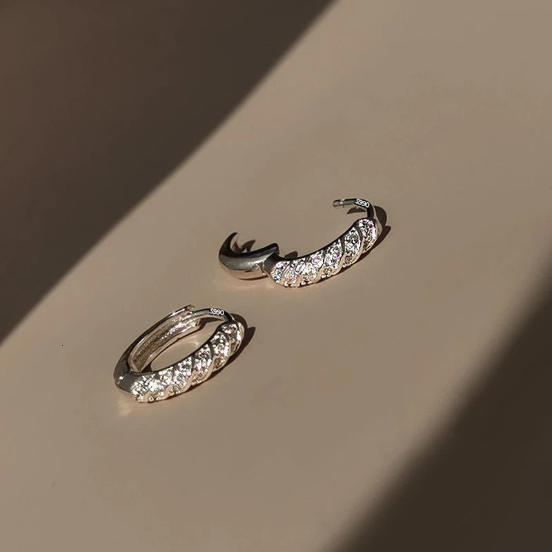 Sparkling French Full Zircon Twisted Hoop Earrings For Women Circle Ear Clips Fashion Jewelry Gift 250708