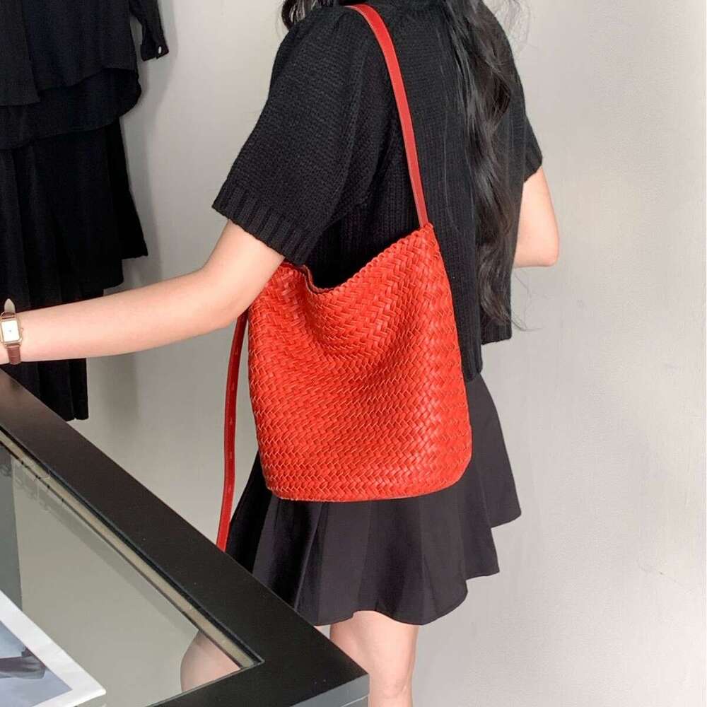 Leather Bag Bucket Bag Tote Bag New Summer Internet Celebrity Genuine Leather Woven French Style Single Shoulder Crossbody Women S Bucket B