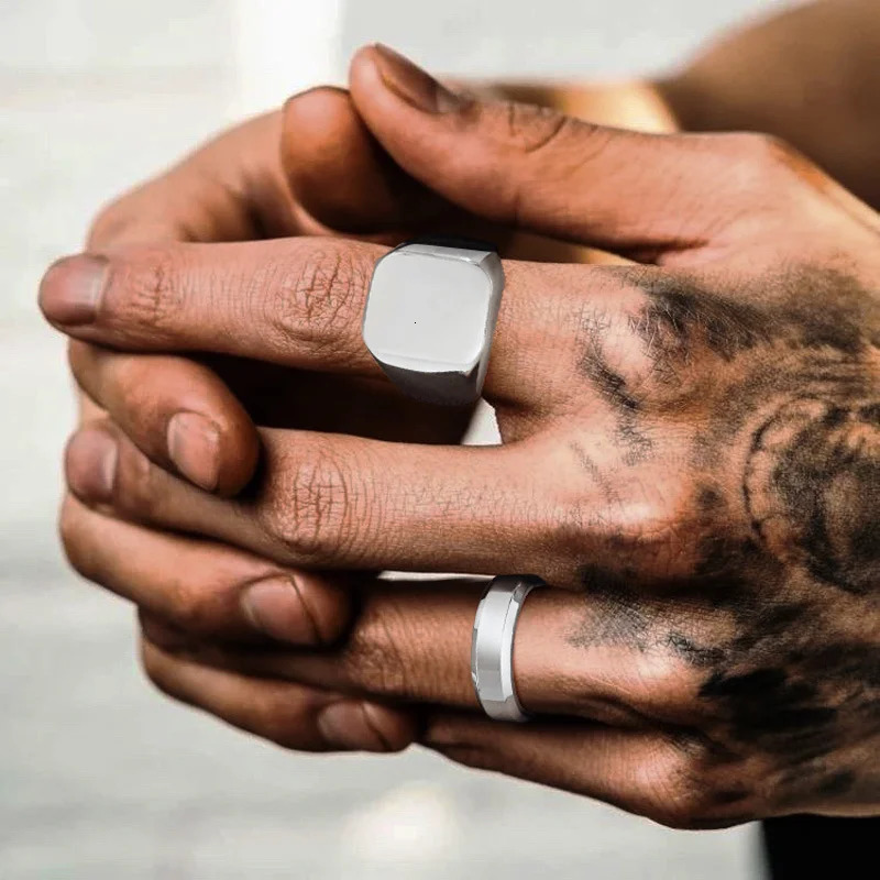 Vnox Gold Color Rings for Men Women Simple Glossy Stainless Steel Wedding Bands Signet Stacking Finger Ring Jewelry Gift 250708