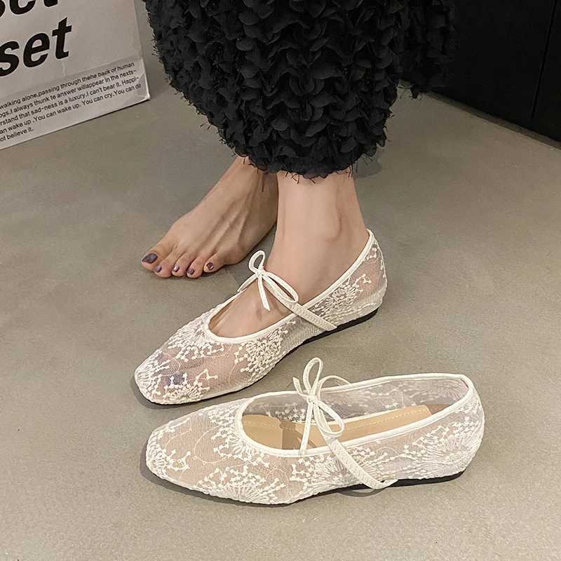 Spring New Flat Shoes for Women Square Head Shallow Mouth Mesh Fabric Embroidery Butterfly Knot Soft Sole Single Shoes XJ250712