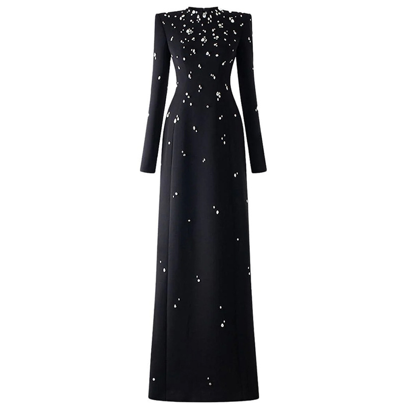B966-Long-sleeved jacquard nightdress simple style pure black style nightdress