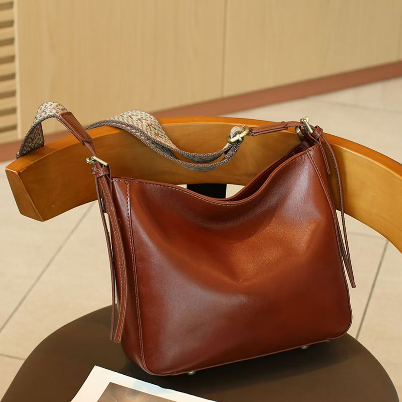 Genuine Leather Women's Bag Luxury Designer Shoulder Bag Vintage Style High Quality Cowhide Women Crossbody Bags 8803