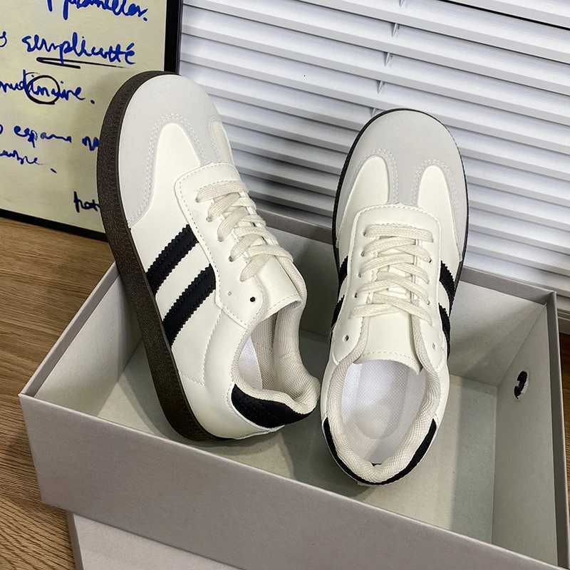 2025 womens sneakers fi spring and summer fi casual flat shoes new lace-up walking shoes comfortable vulcanized shoesXJ250712