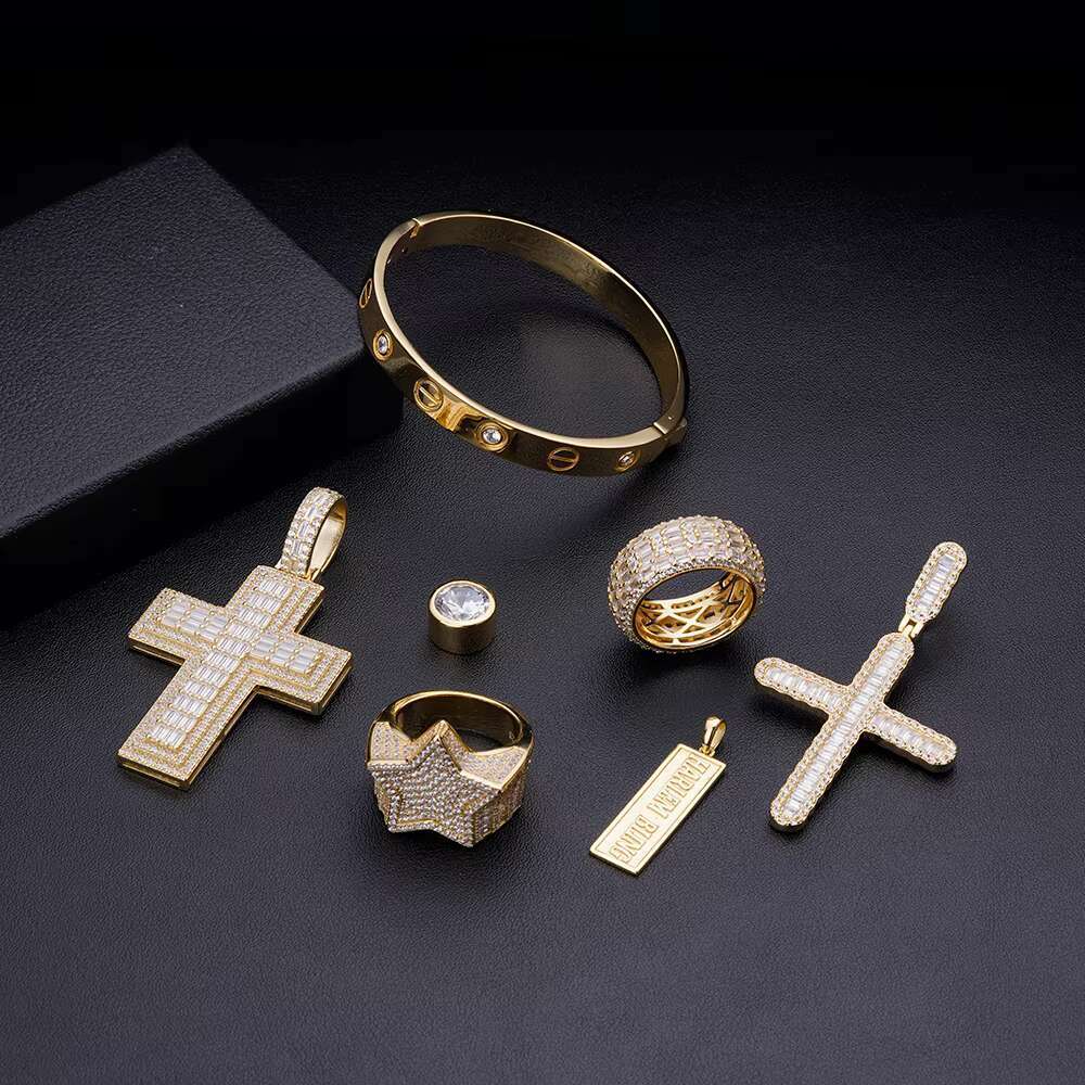 Hiphop Classic Custom Jewelry Iced Out VVS Moissanite Diamond Gold Plated 925 Sterling Silver Star Ring for Men