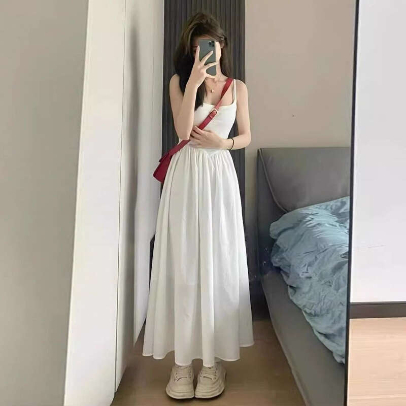 French Pure Desire Hepburn Style Black Strap For Women Summer Design Sense Niche Casual Waist-Cinching Long Dress B5
