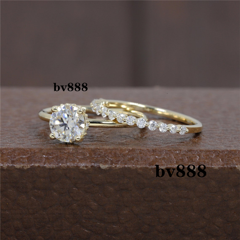 Jewelry 1.20 CT Round IGI Lab Grown Diamond Bridal HPHT Ring Set Real Yellow Gold Round Diamond Hidden Halo Ring Engagement Ring For Women