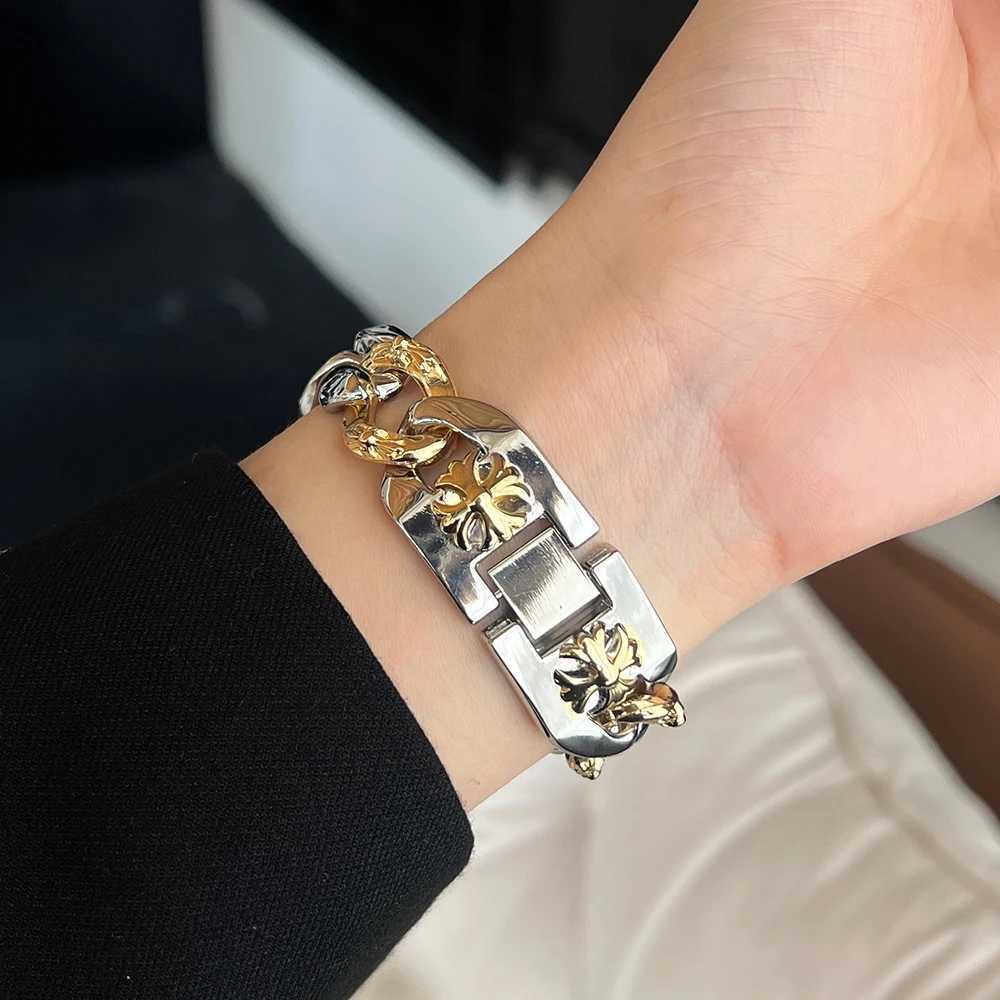 Luxury Stainless Steel Strap for ple 10 46mm 42mm 40mm 41 44 45mm 38 Wen Band for i Series 9 8 7 6 5 4 tra 49mm watchband Y250712