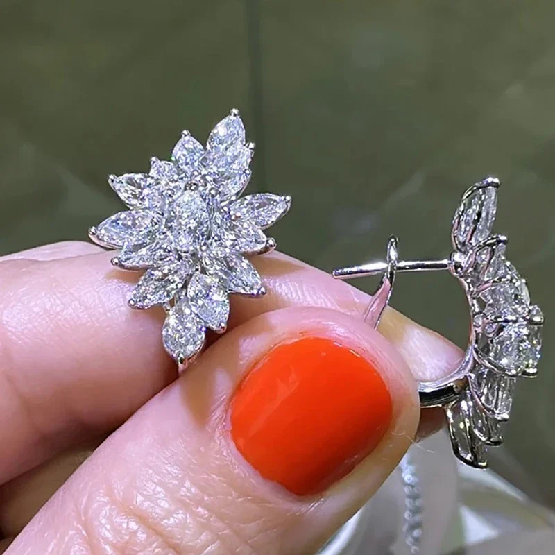 Huitan Bling Cubic Zirconia Crystal Earrings for Women Romantic Bridal Wedding Earrings Trendy Jewelry Fancy Gift 250708