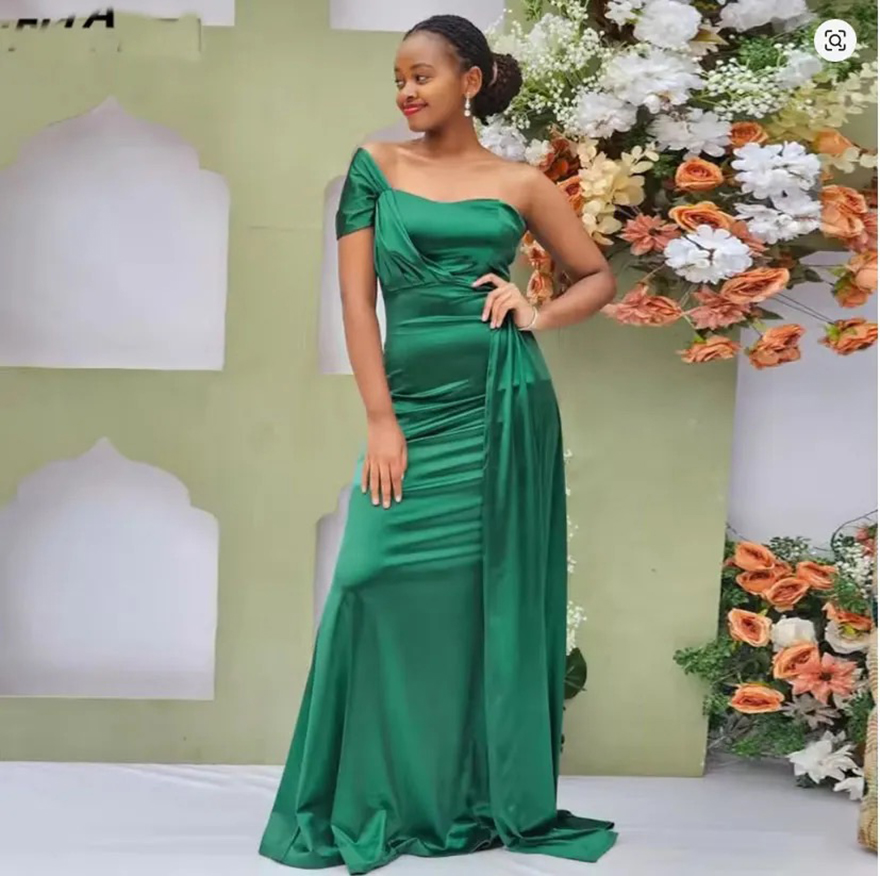 Elegant Woman Bridesmaid Dresses Green Mermaid One Shoulder Sweetheart Wedding Guest Dress Fromal Prom Gown Plus Size