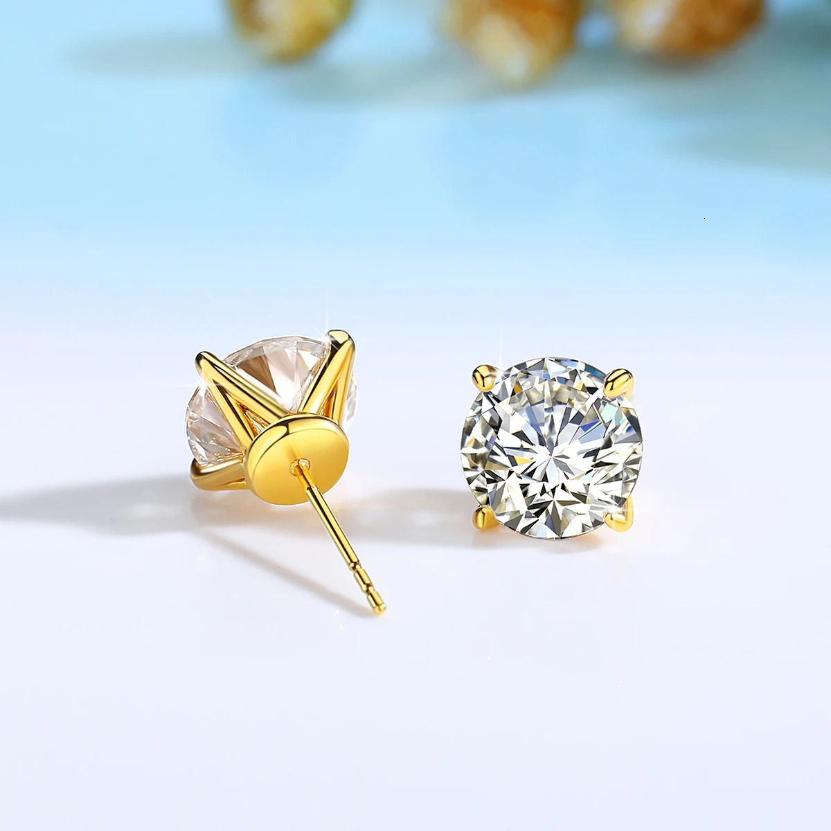 1pair 14K Gold Stud Earrings for Women Simple Classical 4-Prong Lab Diamond Ear Stud Wedding Engagement Gift Jewelry 250708