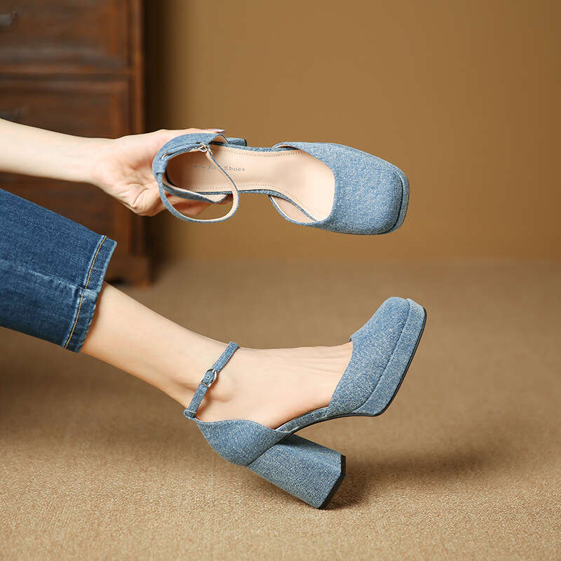 3359-1 Elegant Goddess Style Waterproof Platform Square Toe Hollow High Heels Women New Fashion One Strap Chunky Heel Single Shoes