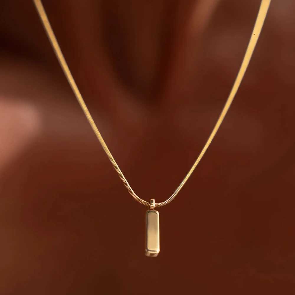 ELANDIS Mens Square Pendant Stainss steel Short Gold-Plated Necklace Whosa W250712