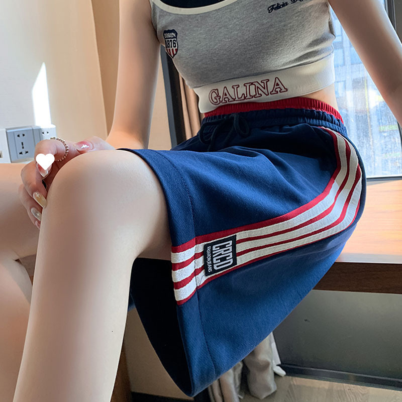 Summer new women's pants sports shorts Summer student casual loose and fashionable straight cotton running wide leg five quarter shorts New desig