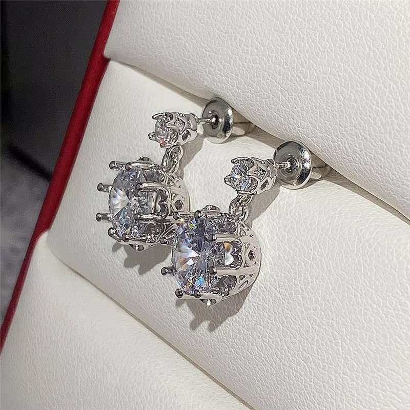 New Trendy Womens Earrings Silver Color White CZ Stone Chic Girls Accessories Versatile Design Fashion Jewelry Wholesale