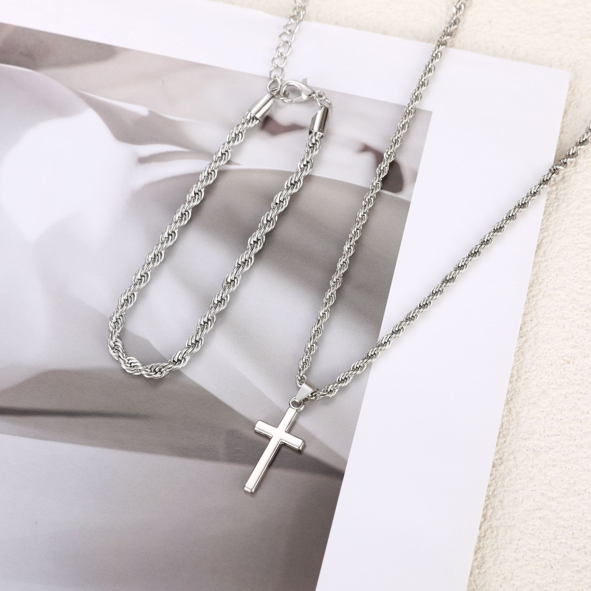 Luxury Jewelry Designer Jewelry European And American Cross-border Temu Hot-selling Couple Braided Chain Necklace Bracelet Hip-hop Trendy Chain Cross