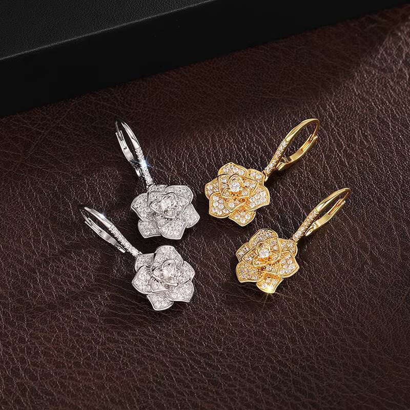 Wholesale Fancy Small Rose Earrings Drop Woman Ladies Designs for Party Girls with Diamond Zircon Flowers Earrings