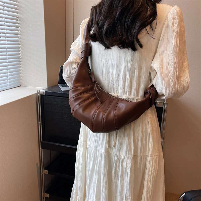 Croissant Shoulder Bags For Women Soft PU Leather Solid Color Crescent Cross Body Bag Latest Designer Handbags